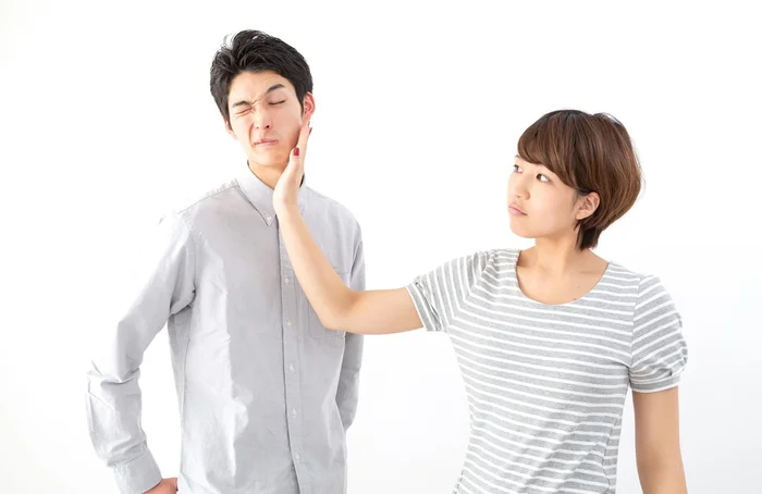 平手打ちを「ビンタ」と呼ぶ理由。もともとは頭部を指す言葉だった！／大人の最強雑学1500（52）