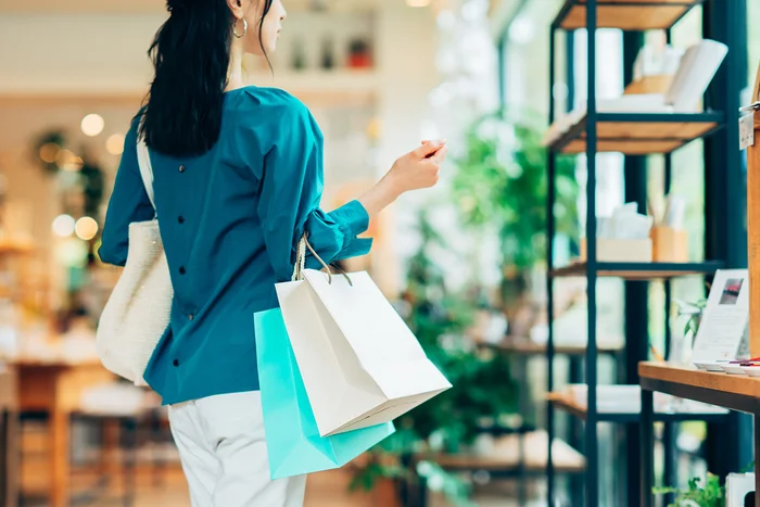 【41歳で貯金4000万】衝動的に買いたくなったら深呼吸！ ついつい買いすぎる人の特徴は