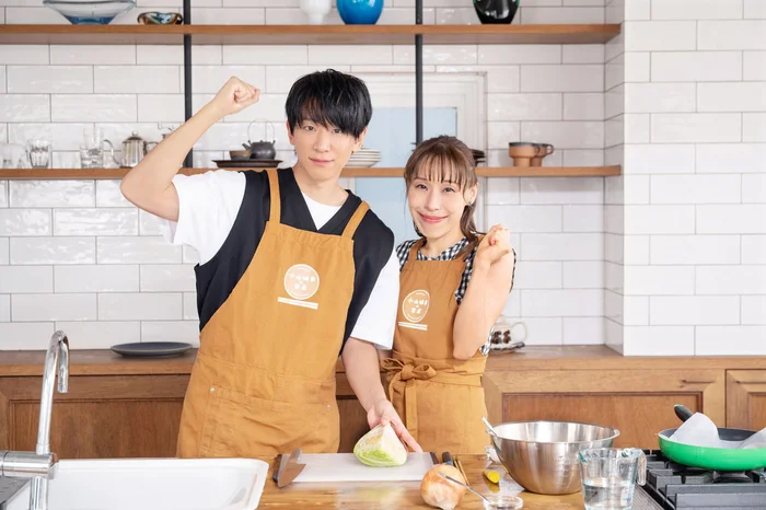 「みじん切りになってる？」 「なってるー！！」NEWS小山慶一郎さん＆姉みきママ仲良しすぎるシュウマイづくり