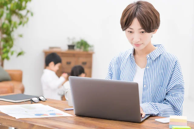 30代で看護師からフリーの「インスタ運用代行」に。お仕事内容を解説！
