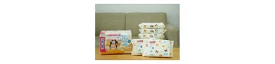家族3人1カ月分の備蓄量：代⽤品 (ベビー⽤おしりふき) 8パック (560枚)