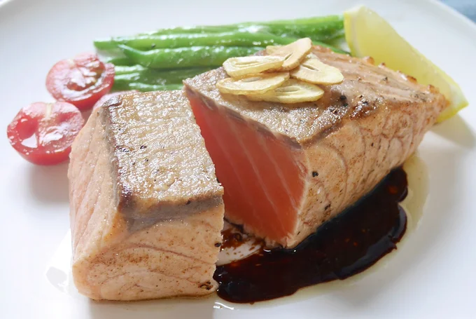 楽天ふるさと納税ランキング5位のエンペラーサーモンを実食!