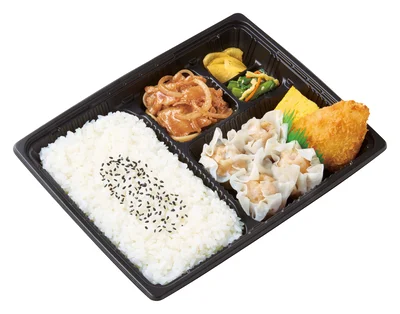 スポーツ弁当 しょうが焼き＆焼売（620円）