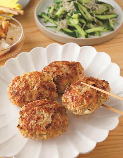 えのきのプチプチ食感がアクセント「えのき入り豚つくね」