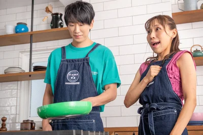 合間は、姉弟共演を果たした「踊る！さんま御殿!!」の裏話を披露