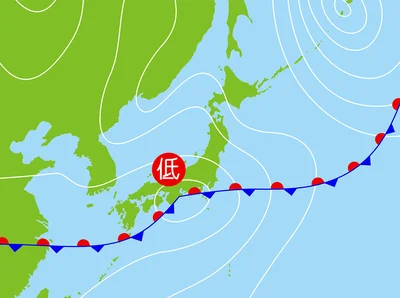 台風は、わざわざ大きなカーブを描いて日本に接近している