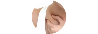 指の腹でとらえるように
