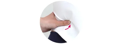 このくらい指を差し込むように