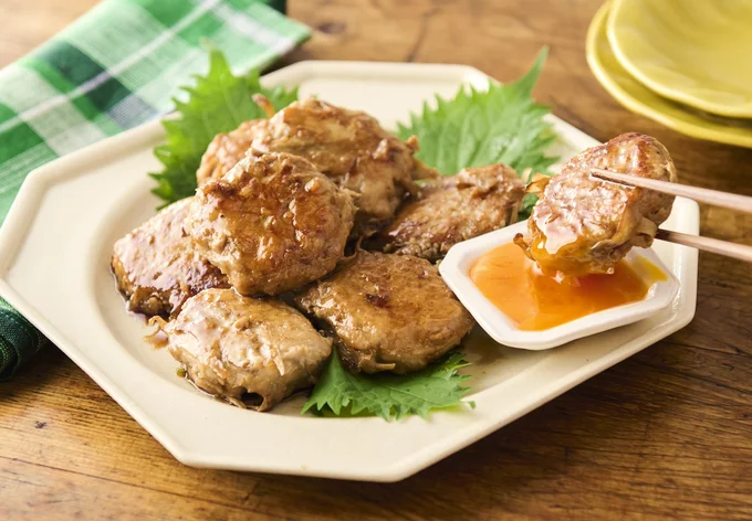 ごぼうのシャキシャキ食感がアクセントになるつくね