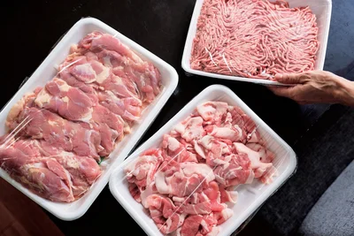 物価高対策で割安な「大容量パック」を買う