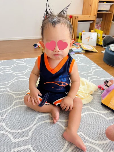 カッコイイ髪型がきまってる！▶楽しいお盆休みの様子（⇒次へ）