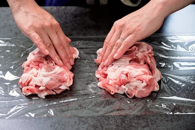 こま切れ肉の冷凍法2　使う分ずつ分ける