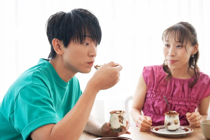 「目をもっと大きく! 口をすぼめて!」とみきママが演技指導した1枚