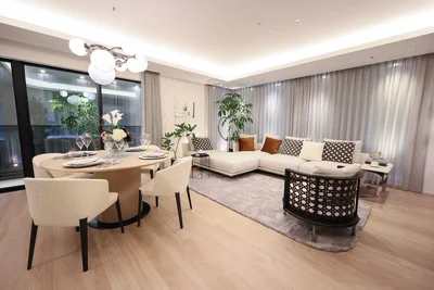 高収入のパワーカップル！彼らの意識がマンションの未来を変える？