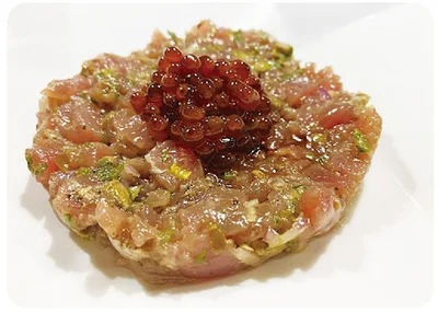 キハダマグロのタルタル