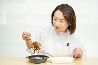 甘辛いタレがお肉と野菜にしみしみ！