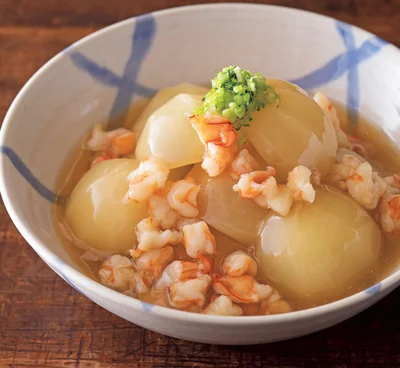煮汁にとろみをつけて味をまとわせる「かぶのえびそぼろあんかけ」【笠原将弘さんの極上煮もの】