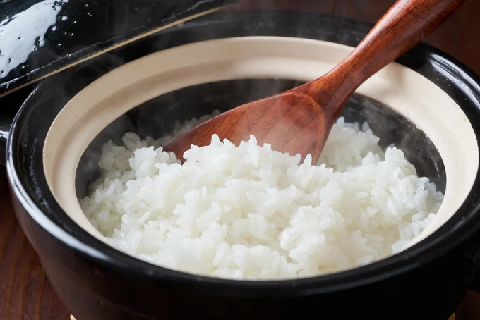 土鍋で炊いたごはんはつやつや、ふっくら！