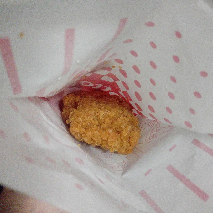 「から揚スパイス」を振っていただきます!