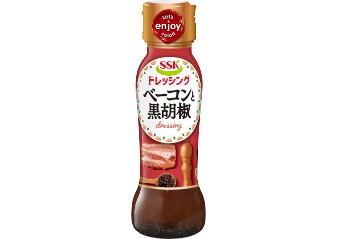 ベーコンの旨みと黒胡椒とガーリックのパンチ