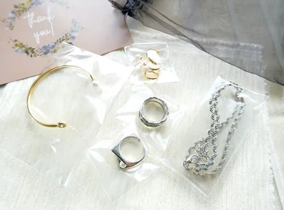 シルバーとゴールドのミックスが5種類