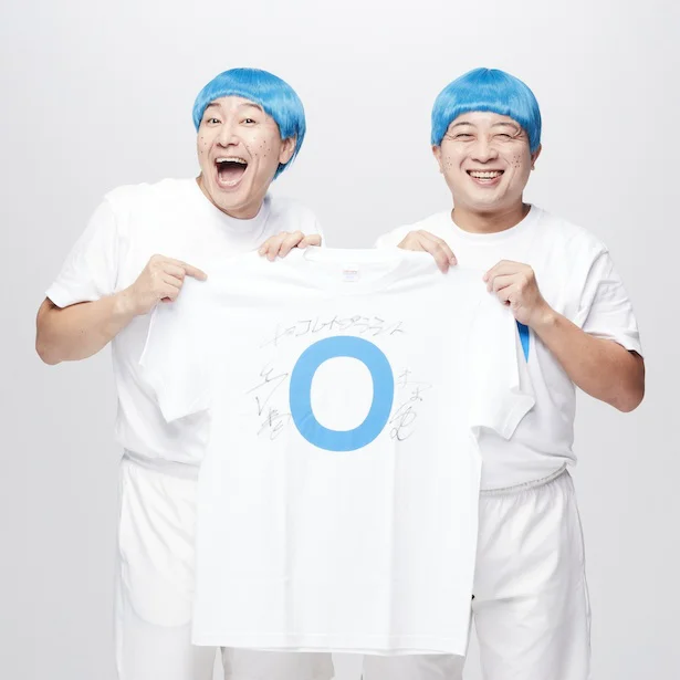 直筆サイン入りOO兄弟レプリカTシャツ