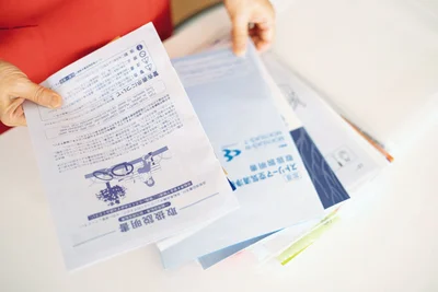 「書類は入ってきたその場で処理。すでにたまってしまった書類は一気に整理するより、毎日1束、1回5分など少しずつ減らすのがおすすめです」