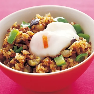 「ドライカレー丼」 レタスクラブニュースより