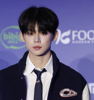 TOMORROW X TOGETHERのYEONJUN