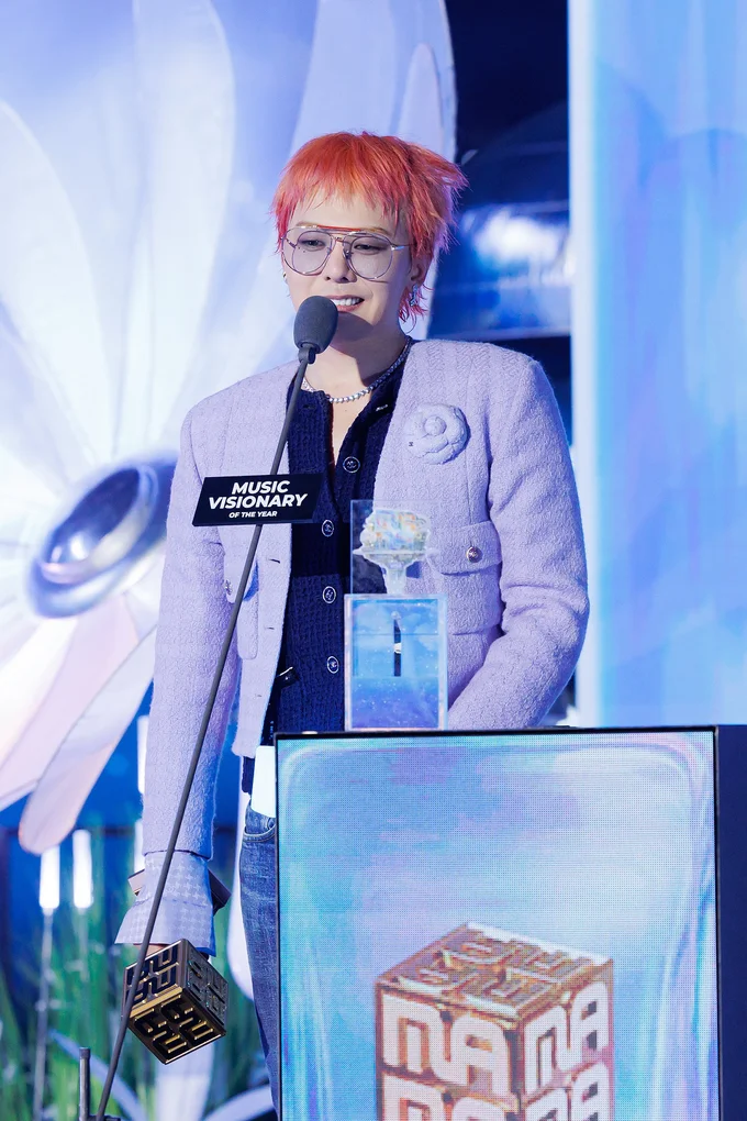 MUSIC VISIONARY OF THE YEAR_G-DRAGON 
