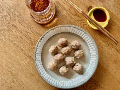 蒸し器不要！包まないで作れちゃう「レンジでもやしシューマイ」