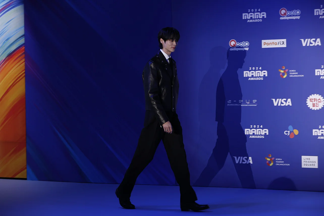 圧倒的スタイルお化け」世界的ブレイク韓国俳優ピョン・ウソク