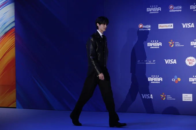 「MAMA AWARDS（Mnet ASIAN MUSIC AWARDS）」に登場したピョン・ウソク撮り下ろし