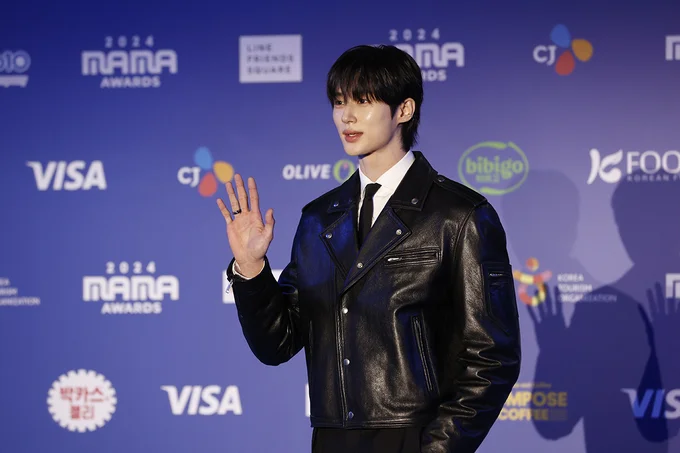 「MAMA AWARDS（Mnet ASIAN MUSIC AWARDS）」に登場したピョン・ウソク撮り下ろし