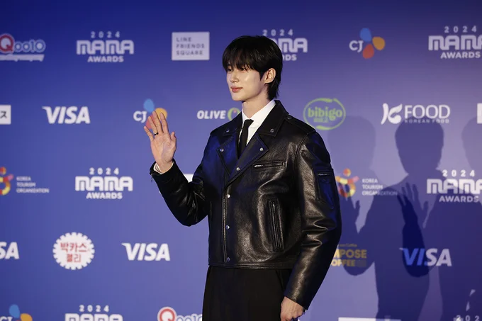「MAMA AWARDS（Mnet ASIAN MUSIC AWARDS）」に登場したピョン・ウソク撮り下ろし