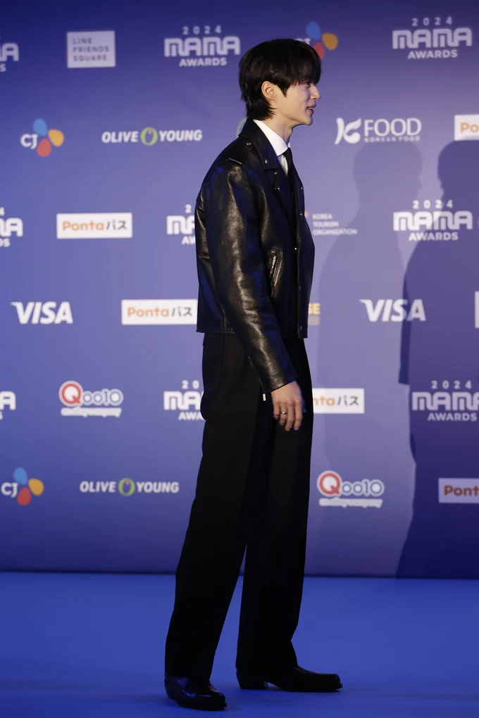 「MAMA AWARDS（Mnet ASIAN MUSIC AWARDS）」に登場したピョン・ウソク撮り下ろし