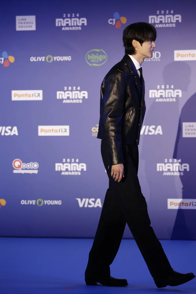 「MAMA AWARDS（Mnet ASIAN MUSIC AWARDS）」に登場したピョン・ウソク撮り下ろし