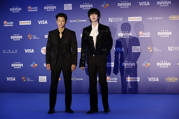 「MAMA AWARDS（Mnet ASIAN MUSIC AWARDS）」に登場したソ・イングクとアン・ジェヒョン撮り下ろし