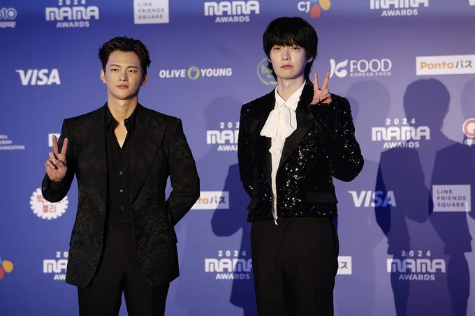 「MAMA AWARDS（Mnet ASIAN MUSIC AWARDS）」に登場したソ・イングクとアン・ジェヒョン撮り下ろし
