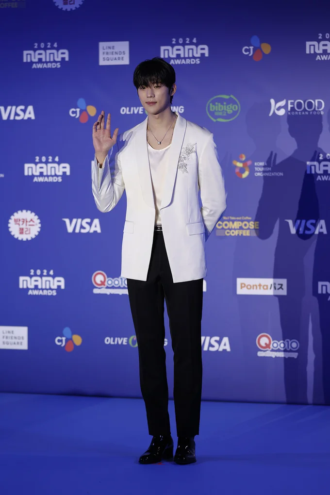 「MAMA AWARDS（Mnet ASIAN MUSIC AWARDS）」に登場したムン・サンミン撮り下ろし