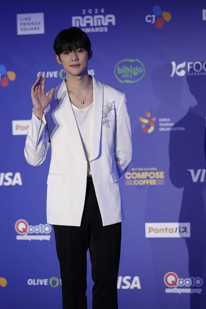 「MAMA AWARDS（Mnet ASIAN MUSIC AWARDS）」に登場したムン・サンミン撮り下ろし