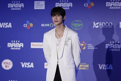 「MAMA AWARDS（Mnet ASIAN MUSIC AWARDS）」に登場したムン・サンミン撮り下ろし
