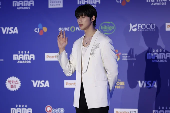 「MAMA AWARDS（Mnet ASIAN MUSIC AWARDS）」に登場したムン・サンミン撮り下ろし