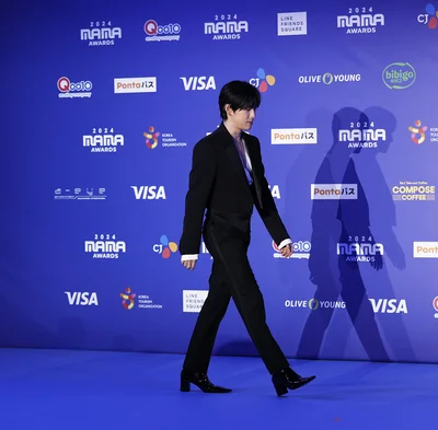 「MAMA AWARDS（Mnet ASIAN MUSIC AWARDS）」に登場したイム・シワン撮り下ろし
