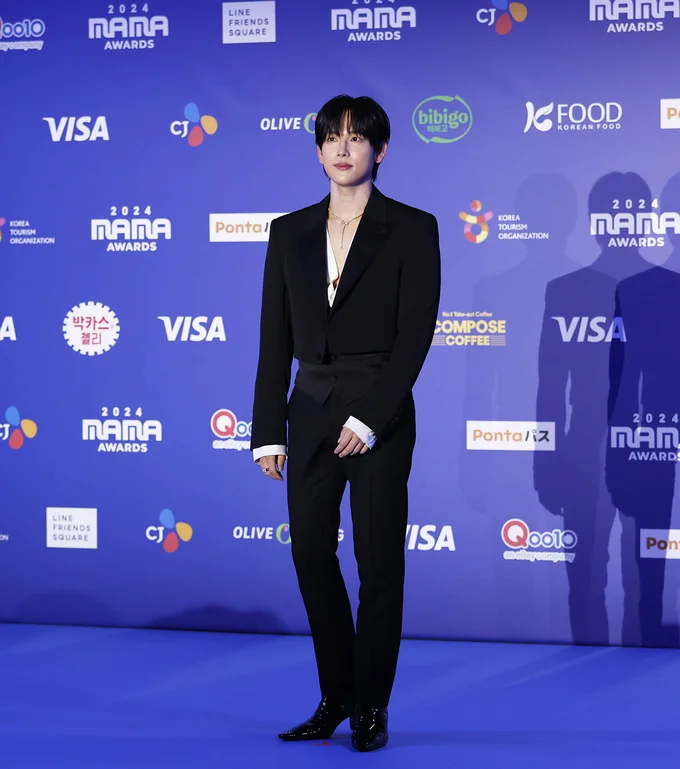 「MAMA AWARDS（Mnet ASIAN MUSIC AWARDS）」に登場したイム・シワン撮り下ろし