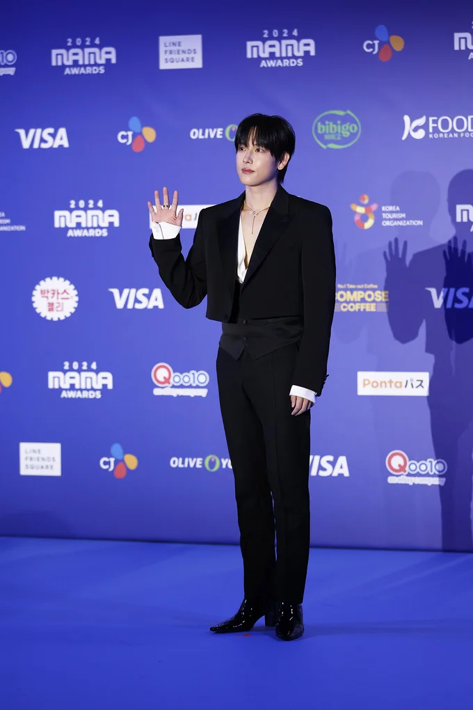 「MAMA AWARDS（Mnet ASIAN MUSIC AWARDS）」に登場したイム・シワン撮り下ろし