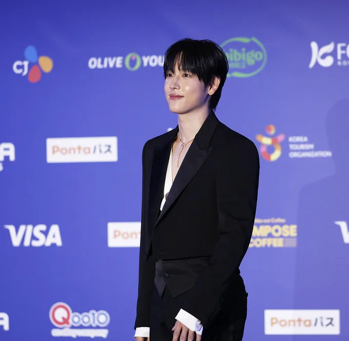 「MAMA AWARDS（Mnet ASIAN MUSIC AWARDS）」に登場したイム・シワン撮り下ろし
