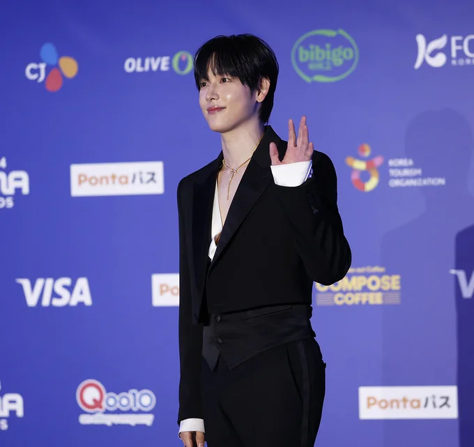 「MAMA AWARDS（Mnet ASIAN MUSIC AWARDS）」に登場したイム・シワン撮り下ろし
