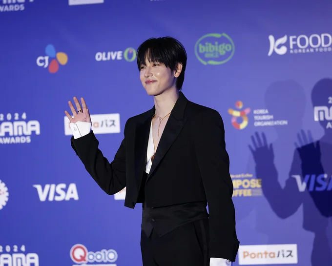 「MAMA AWARDS（Mnet ASIAN MUSIC AWARDS）」に登場したイム・シワン撮り下ろし