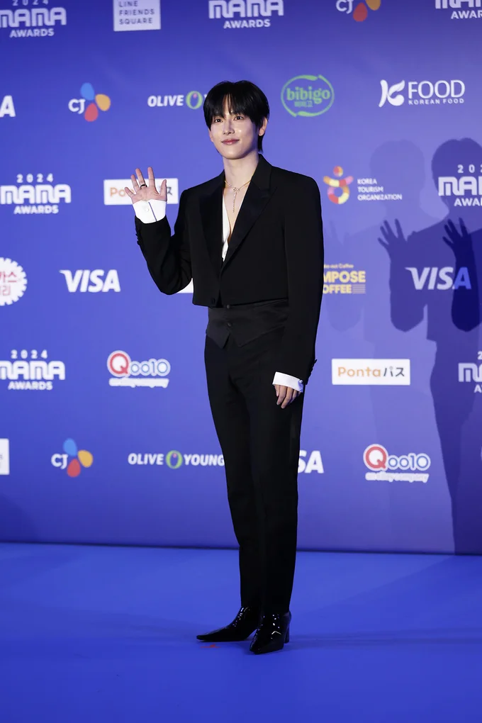 「MAMA AWARDS（Mnet ASIAN MUSIC AWARDS）」に登場したイム・シワン撮り下ろし